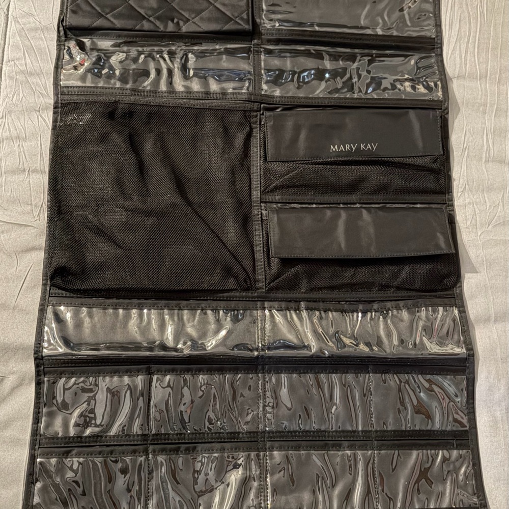 Mary Kay Black Hanging Toiletry Organizer with Clear Pockets